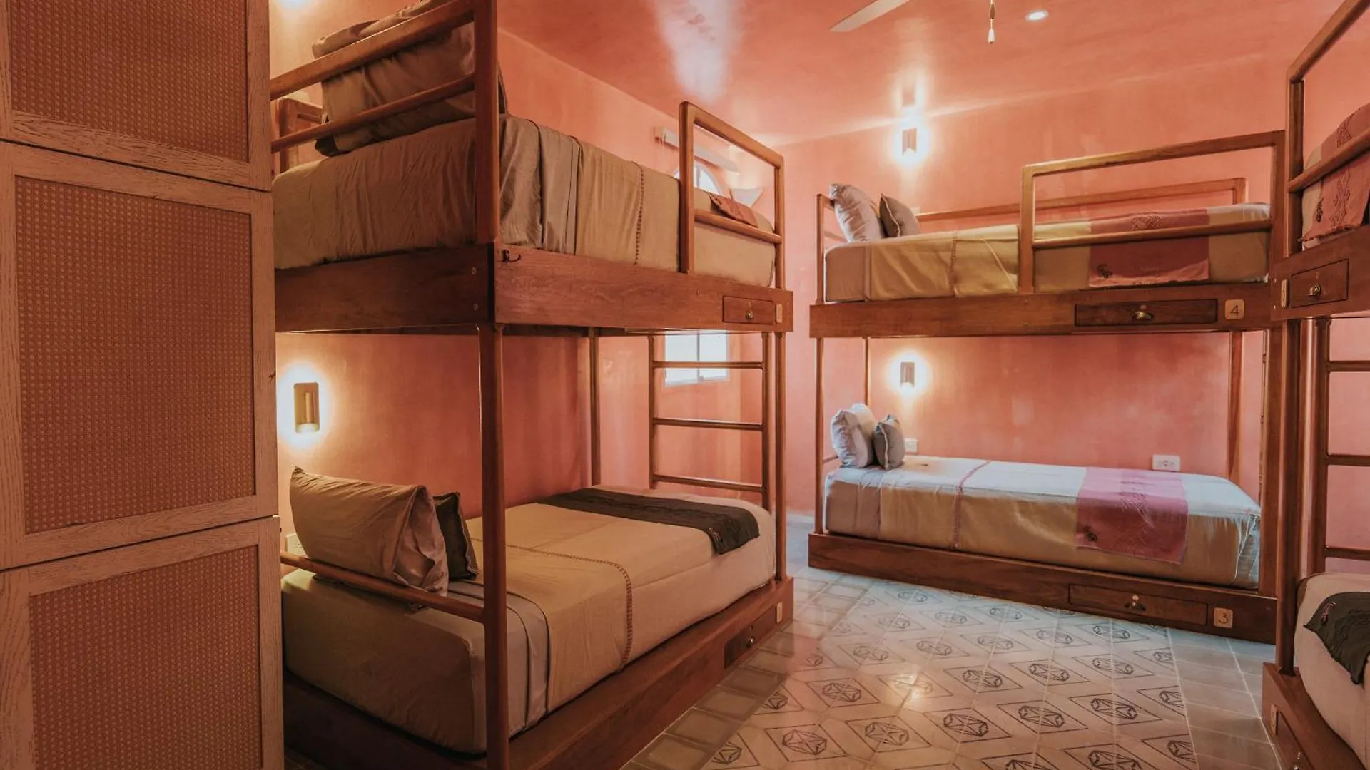 Casa Amate 61 Boutique Hostel Мерида