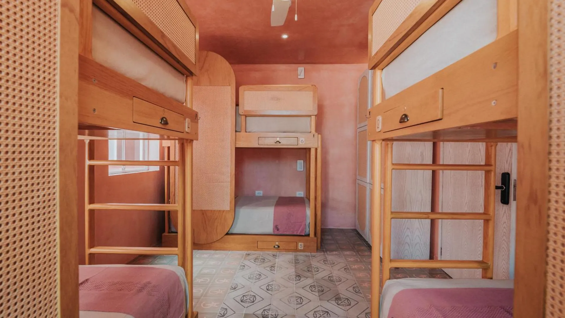 Casa Amate 61 Boutique Hostel Мерида
